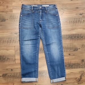 Anthropologie Pilcro Closet Basic High Waist Rolled Hem Boyfriend‎ Jean Size 28